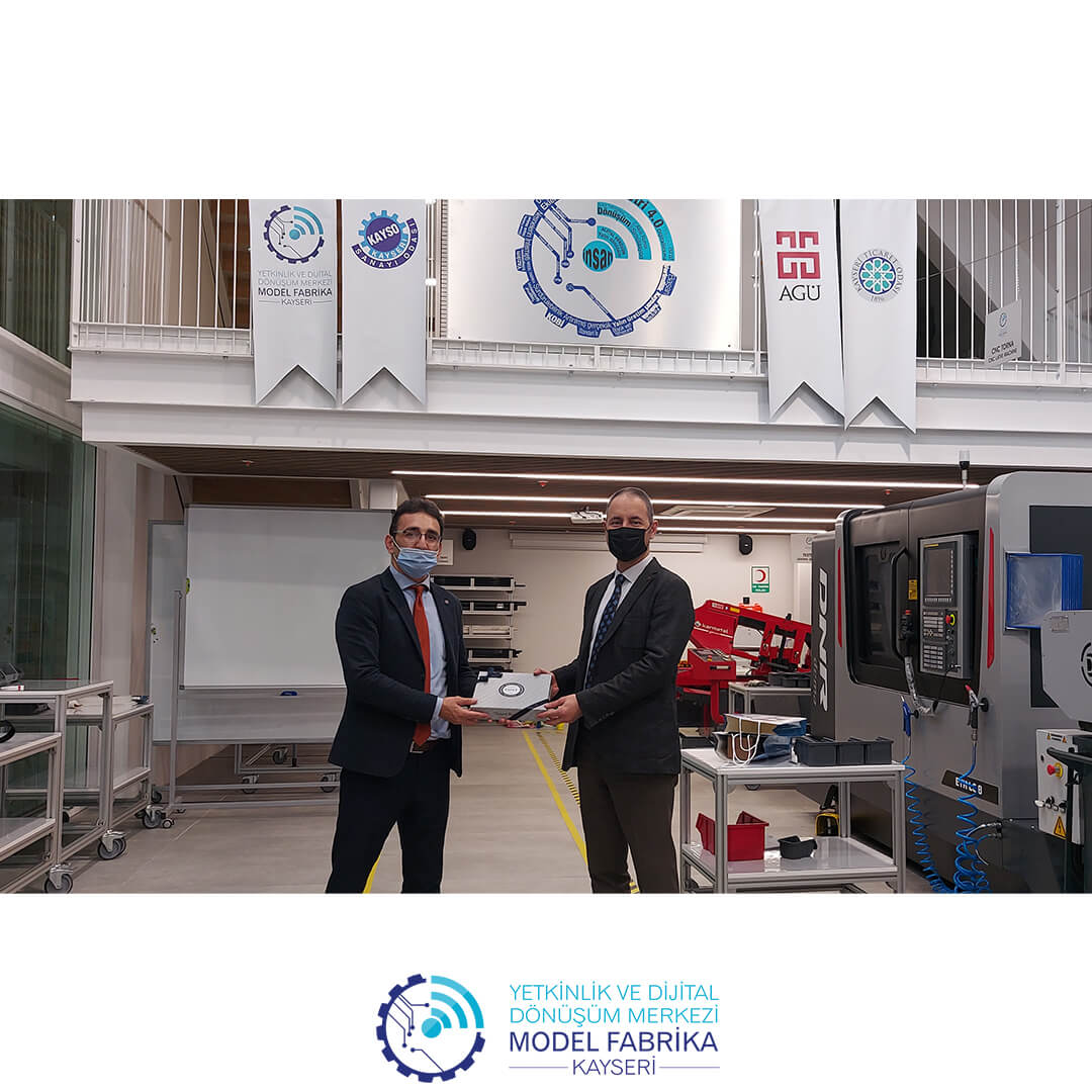 Nuh Naci Yazgan Üniversitesi Mühendislik Fakültesi Dekan Vekili Prof. Dr. Erkan Köse ve NNY Öğretim Üyeleri Kayseri Model Fabrika'yı ziyaret etti.